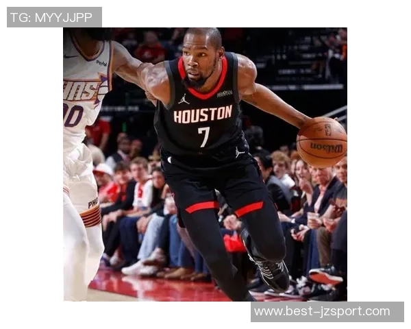 KD强调年轻活力与团队合作立志为球队贡献力量